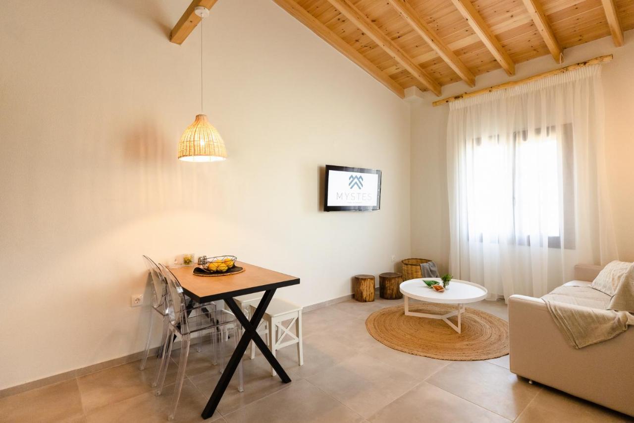 Mystes Apartment Samothraki Exterior photo